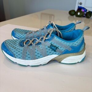 Ryka Teal and Beige Walking Shoes